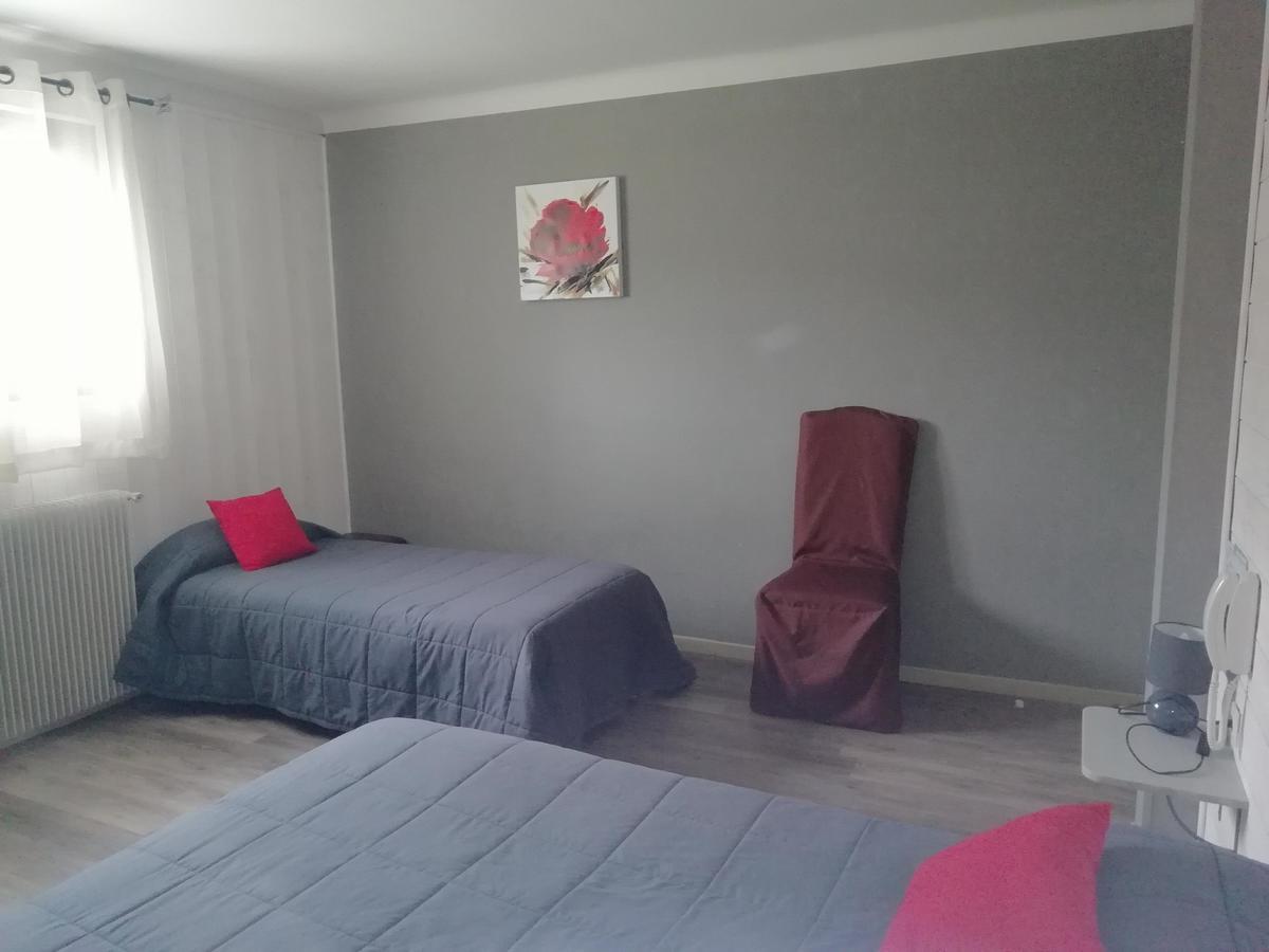Hotel L'Oustalet Font-Romeu-Odeillo-Via Eksteriør billede