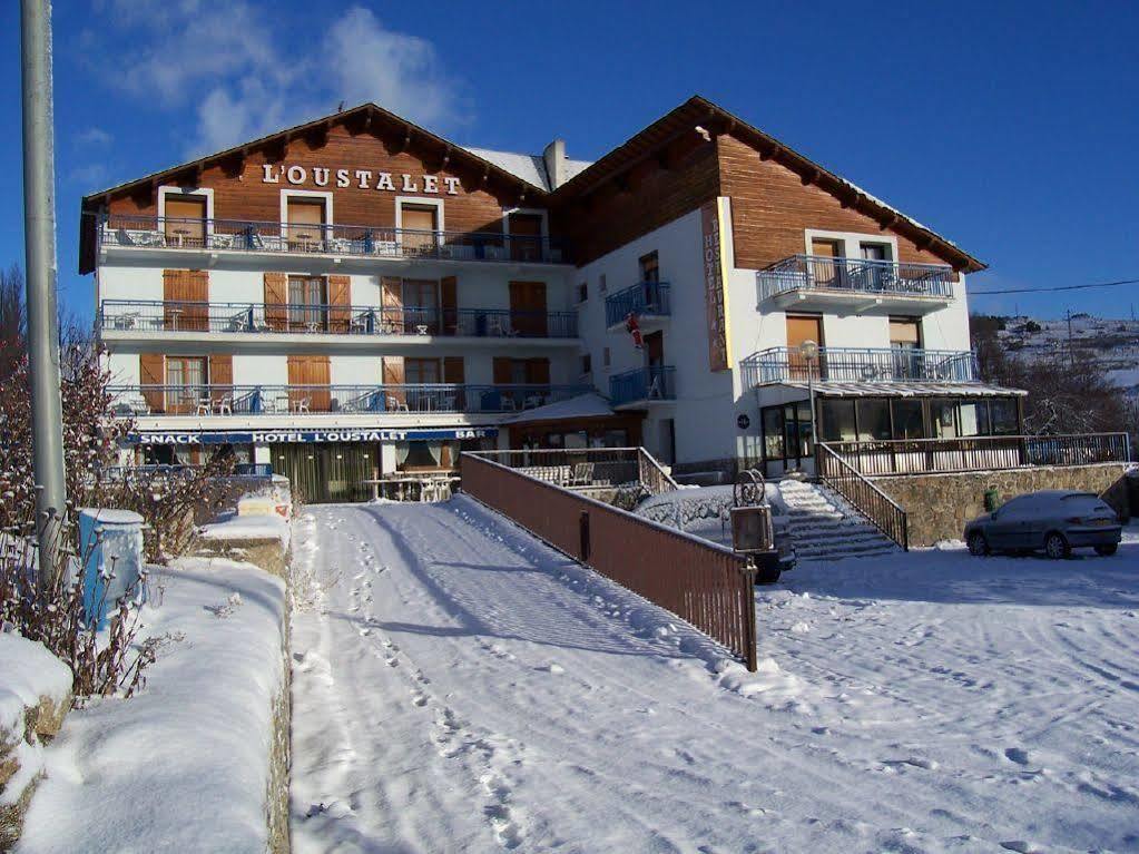 Hotel L'Oustalet Font-Romeu-Odeillo-Via Eksteriør billede
